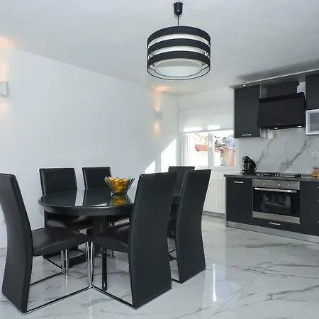 Copacabana Apartment *